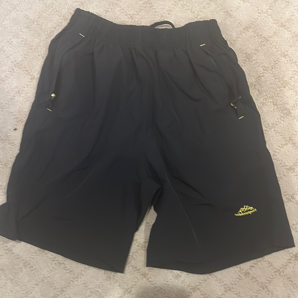 Outdoor sport shorts